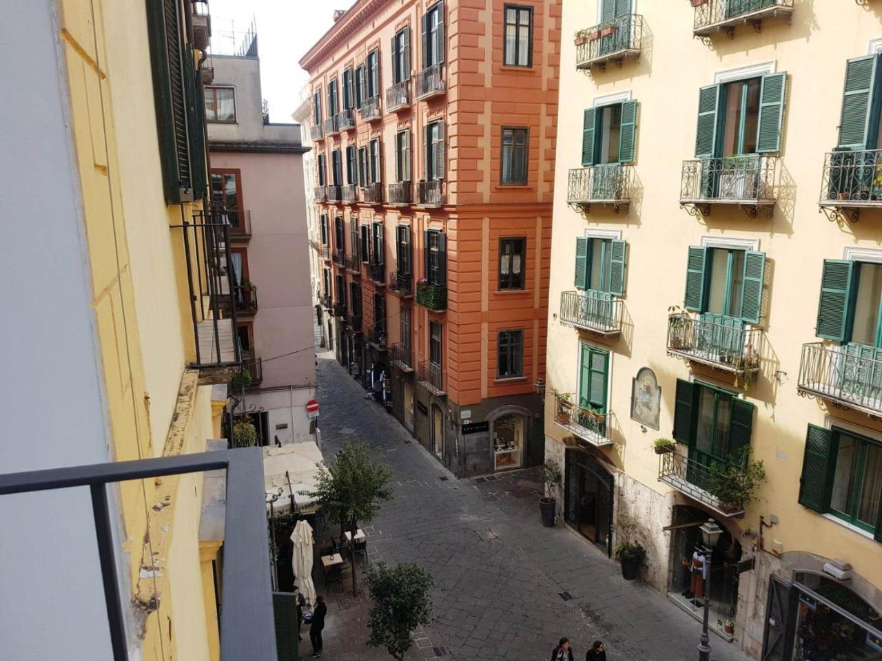Готель Zelzar Salerno Centro Екстер'єр фото