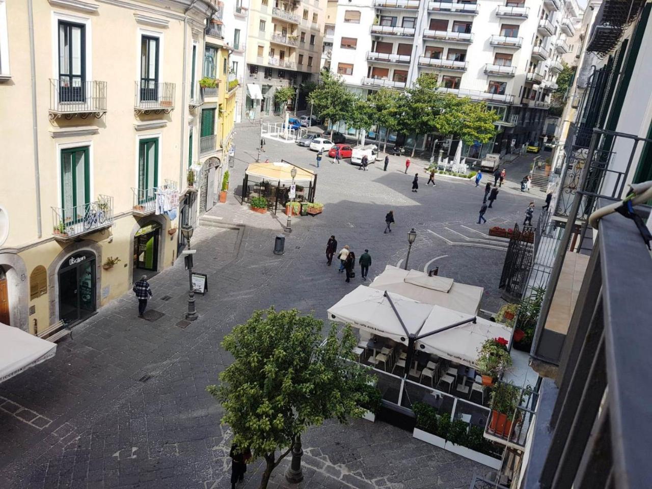 Готель Zelzar Salerno Centro Екстер'єр фото